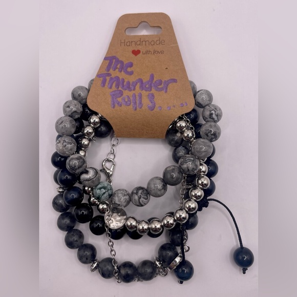 Stackable set of 3 beaded bracelets with 2 silver bracelets. Stretchy adjustable - Picture 4 of 14